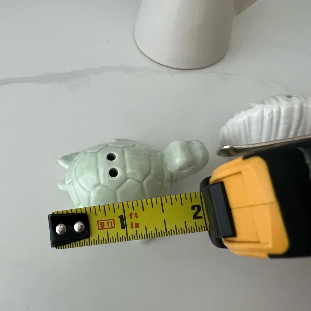 Cute Mini porcelain, 🐢Salt & Pepper Shaker's
